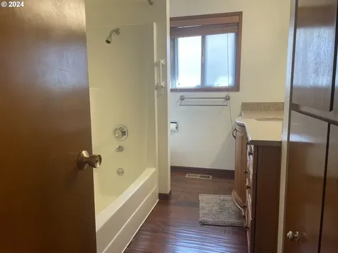 6126 NE Klickitat Street Portland OR 97213