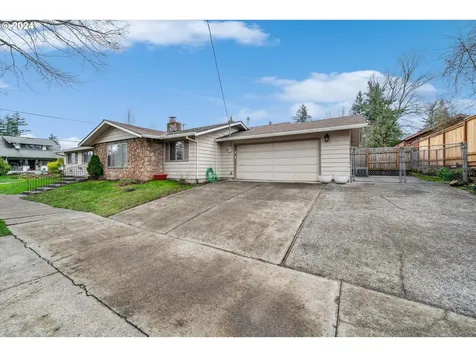 6126 NE Klickitat Street Portland OR 97213