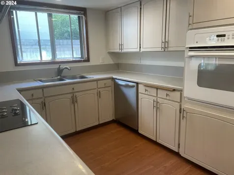 6126 NE Klickitat Street Portland OR 97213