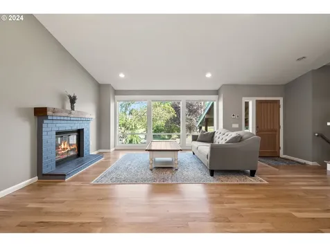 1901 Ne 154th Street Vancouver WA 98686