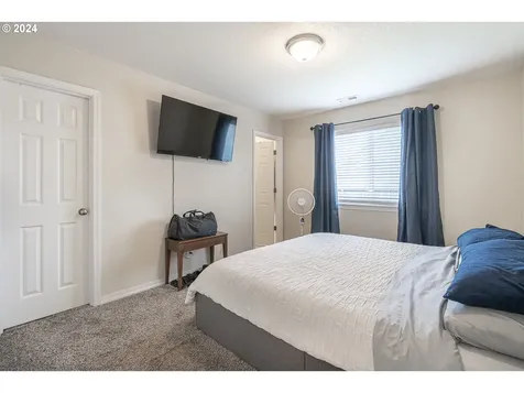 232 Nw Sagan Loop Sheridan OR 97378