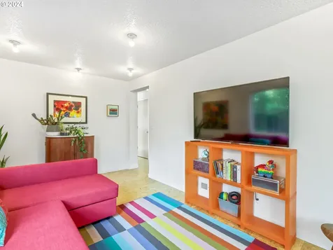 111 Ladd Street Lake Oswego OR 97034