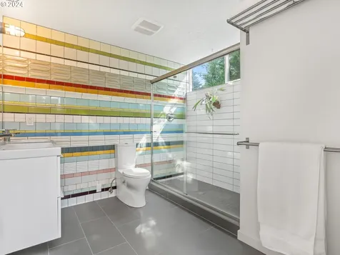 111 Ladd Street Lake Oswego OR 97034