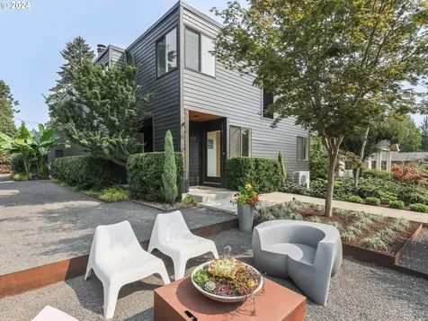 111 Ladd Street Lake Oswego OR 97034