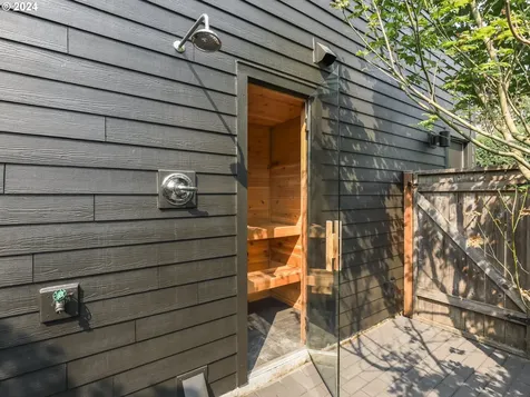 111 Ladd Street Lake Oswego OR 97034