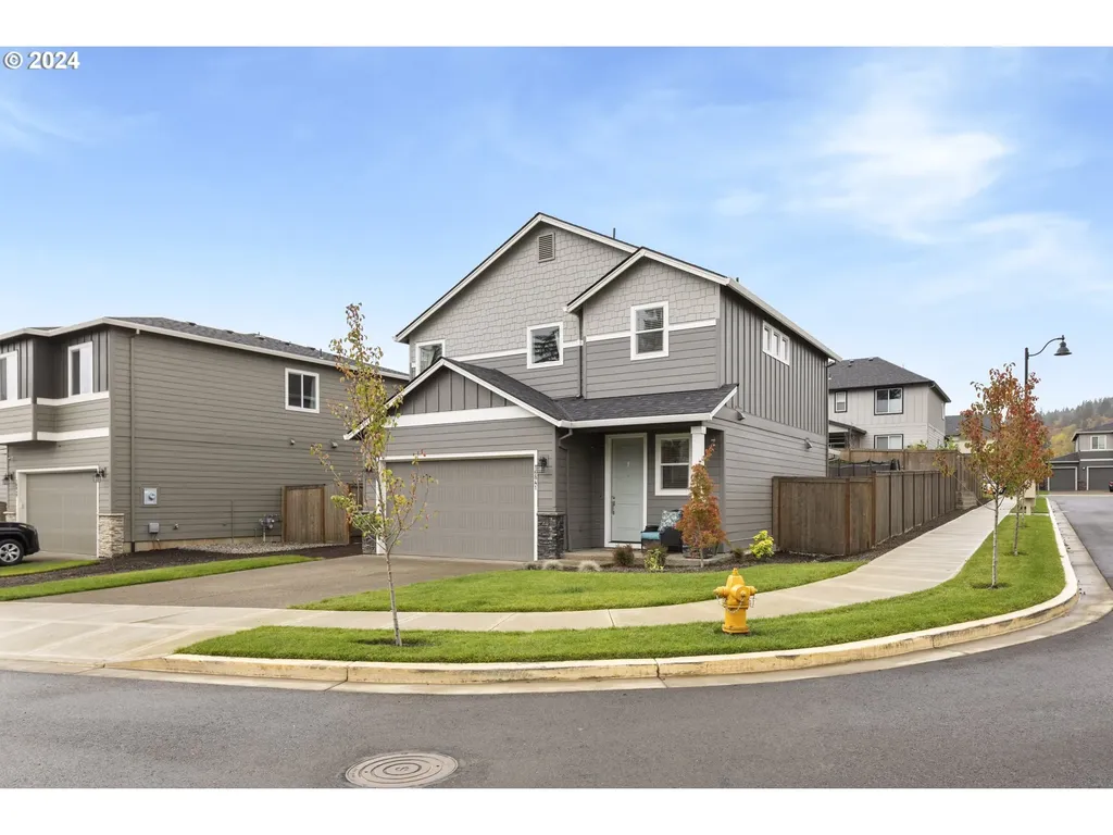 16841 SE Mist Layer Loop Happy Valley OR 97086