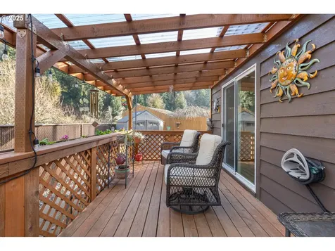429 E Evans Drive Tidewater OR 97390