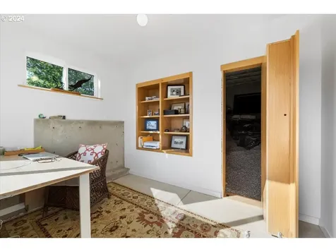 294 Skycrest Drive Ashland OR 97520