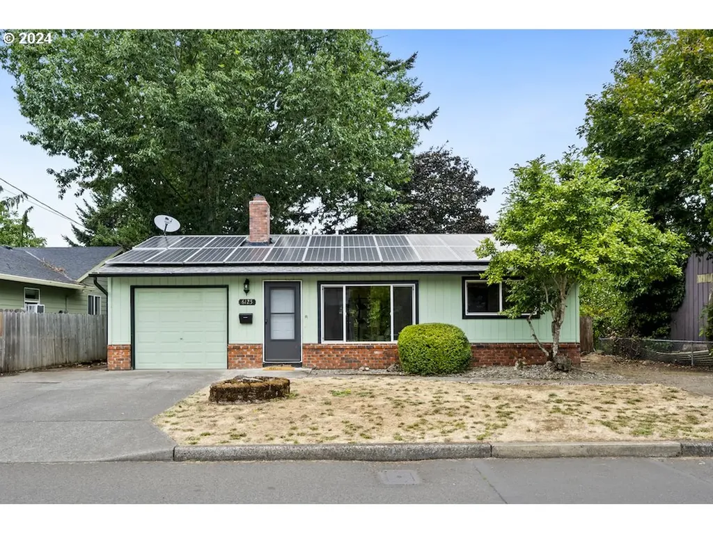 6125 Se Mitchell Street Portland OR 97206