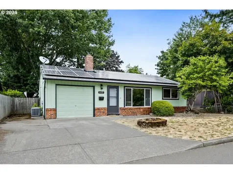 6125 Se Mitchell Street Portland OR 97206