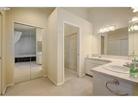 2702 NE 94th Street Vancouver WA 98665