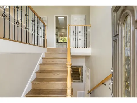15337 SE Knapp Drive Portland OR 97236
