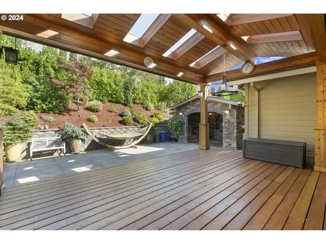 15337 SE Knapp Drive Portland OR 97236