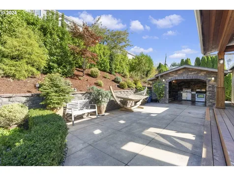 15337 SE Knapp Drive Portland OR 97236