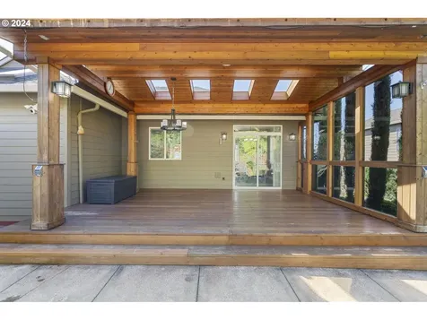15337 SE Knapp Drive Portland OR 97236