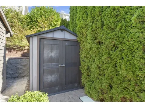 15337 SE Knapp Drive Portland OR 97236