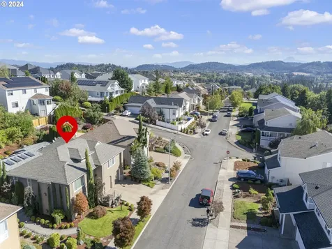 15337 SE Knapp Drive Portland OR 97236