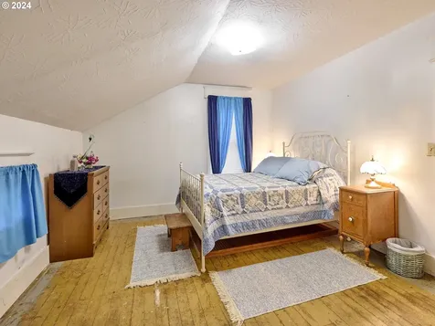 2117 5th Avenue West Linn OR 97068