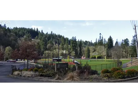 2117 5th Avenue West Linn OR 97068
