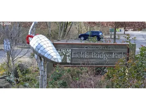 2117 5th Avenue West Linn OR 97068