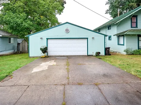 2117 5th Avenue West Linn OR 97068