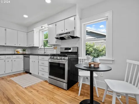 6708 N Congress Avenue Portland OR 97217