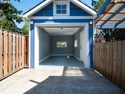 6708 N Congress Avenue Portland OR 97217