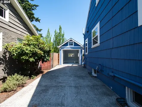 6708 N Congress Avenue Portland OR 97217