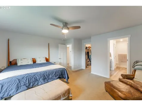 1097 Osprey Drive Umpqua OR 97486