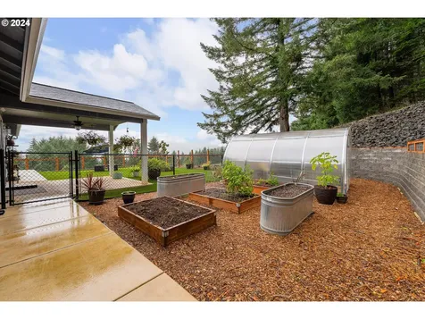 1097 Osprey Drive Umpqua OR 97486