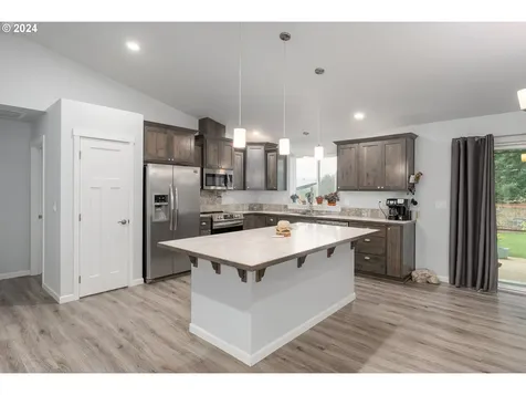 1097 Osprey Drive Umpqua OR 97486