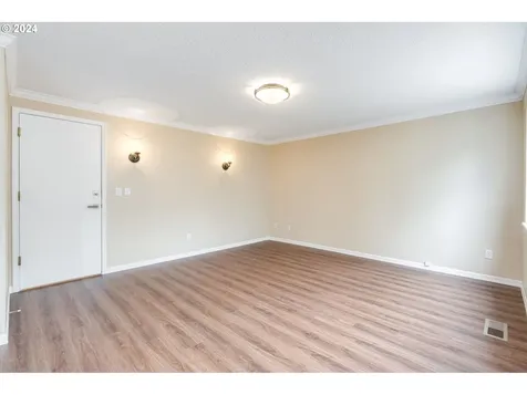 5948 Bay Point Drive Lake Oswego OR 97035