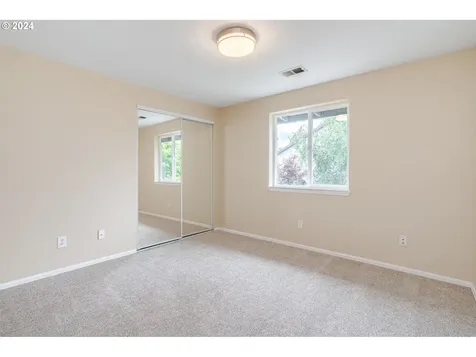 5948 Bay Point Drive Lake Oswego OR 97035