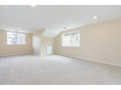 5948 Bay Point Drive Lake Oswego OR 97035