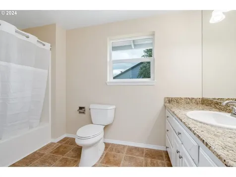 5948 Bay Point Drive Lake Oswego OR 97035