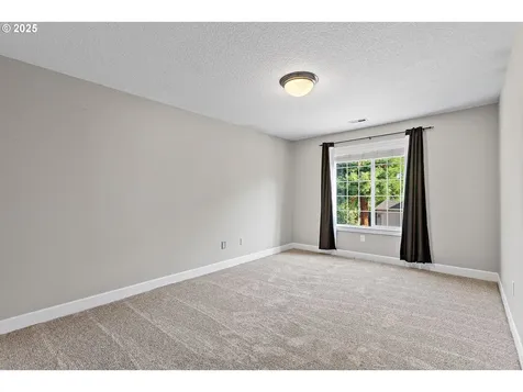 895 NE Addison Court Hillsboro OR 97124