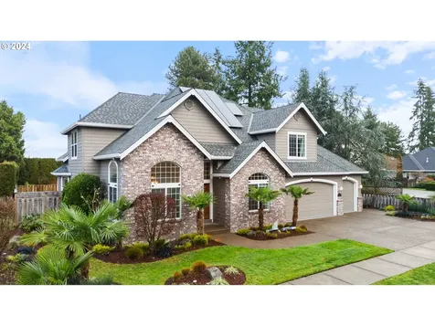 895 NE Addison Court Hillsboro OR 97124