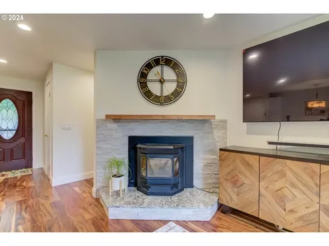 15802 SE 13th Street Vancouver WA 98683
