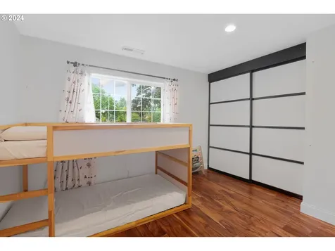 15802 SE 13th Street Vancouver WA 98683