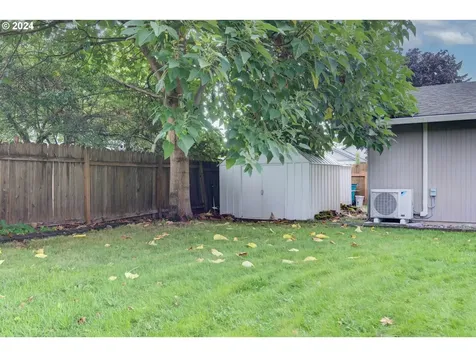 15802 SE 13th Street Vancouver WA 98683