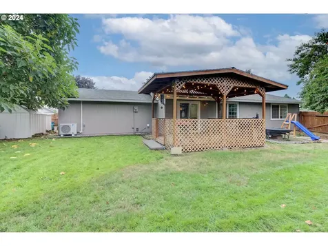 15802 SE 13th Street Vancouver WA 98683