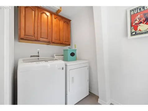 66401 E Crystal Creek Road Welches OR 97067