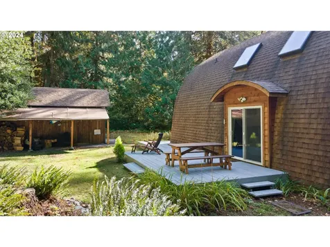 66401 E Crystal Creek Road Welches OR 97067