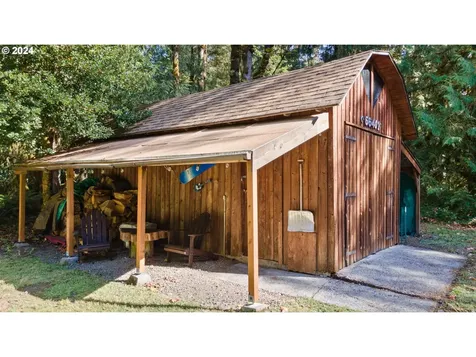 66401 E Crystal Creek Road Welches OR 97067
