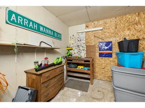 66401 E Crystal Creek Road Welches OR 97067
