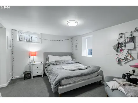 5631 NE 23rd Avenue Portland OR 97211