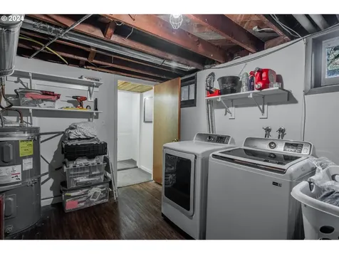 5631 NE 23rd Avenue Portland OR 97211