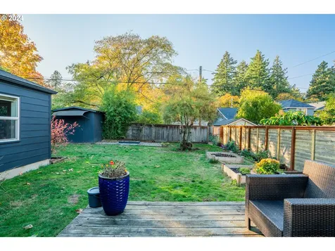 5631 NE 23rd Avenue Portland OR 97211