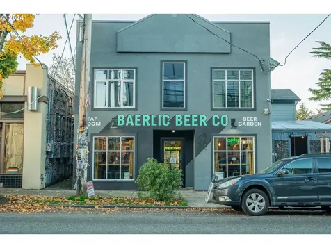 5631 NE 23rd Avenue Portland OR 97211