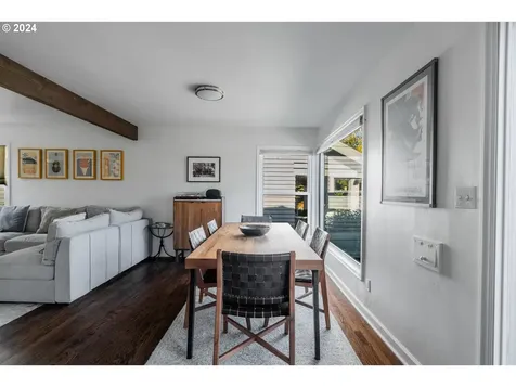 5631 NE 23rd Avenue Portland OR 97211